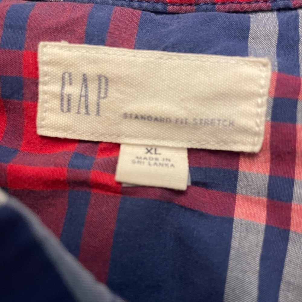 GAP Men’s Plaid Button Down Red Tartan Plaid Size XL preppy, workwear, holiday - Picture 5 of 8